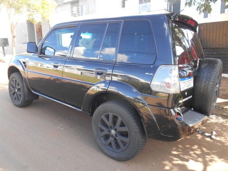 Mitsubishi PAJERO TR4 2.0 GLS 4X4 16V FLEX 4P MANUAL 2011/2012 CAMINHÕES & CAMIONETAS PASSO FUNDO / Carros no Vale Mitsubishi PAJERO TR4 2.0 GLS 4X4 16V FLEX 4P MANUAL 2011/2012 CAMINHÕES & CAMIONETAS PASSO FUNDO / Carros no Vale