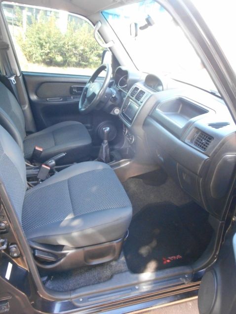 Mitsubishi PAJERO TR4 2.0 GLS 4X4 16V FLEX 4P MANUAL 2011/2012 CAMINHÕES & CAMIONETAS PASSO FUNDO / Carros no Vale Mitsubishi PAJERO TR4 2.0 GLS 4X4 16V FLEX 4P MANUAL 2011/2012 CAMINHÕES & CAMIONETAS PASSO FUNDO / Carros no Vale