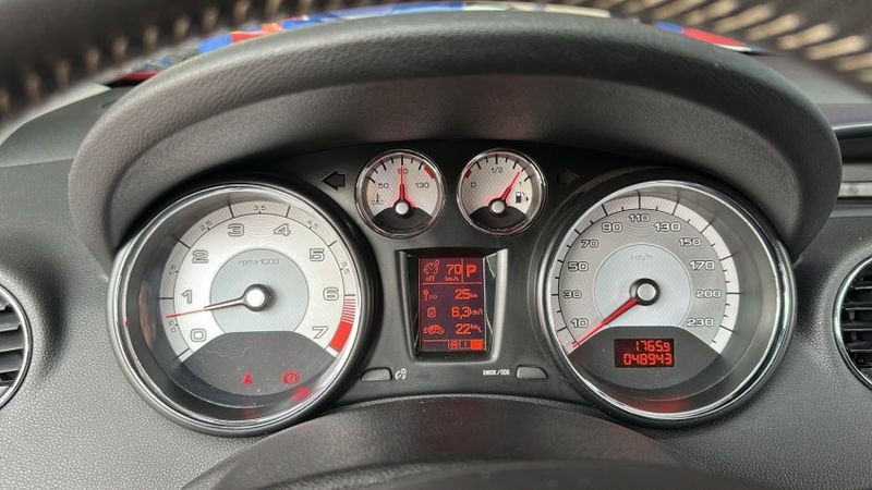 Peugeot 308 1.6 GRIFFE THP 16V FLEX 4P AUTOMÁTICO 2015/2016 CAMINHÕES & CAMIONETAS PASSO FUNDO / Carros no Vale