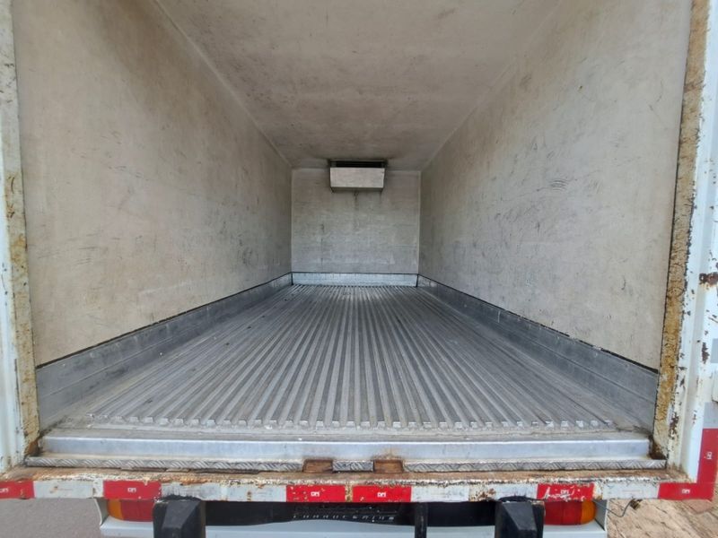 Renault MASTER 2.3 DCI CHASSI CABINE L2H1 16V DIESEL 2P MANUAL 2014/2015 CAMINHÕES & CAMIONETAS PASSO FUNDO / Carros no Vale Renault MASTER 2.3 DCI CHASSI CABINE L2H1 16V DIESEL 2P MANUAL 2014/2015 CAMINHÕES & CAMIONETAS PASSO FUNDO / Carros no Vale