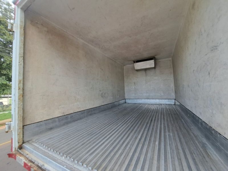 Renault MASTER 2.3 DCI CHASSI CABINE L2H1 16V DIESEL 2P MANUAL 2014/2015 CAMINHÕES & CAMIONETAS PASSO FUNDO / Carros no Vale Renault MASTER 2.3 DCI CHASSI CABINE L2H1 16V DIESEL 2P MANUAL 2014/2015 CAMINHÕES & CAMIONETAS PASSO FUNDO / Carros no Vale