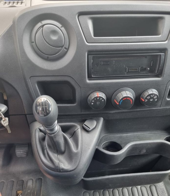Renault MASTER 2.3 DCI CHASSI CABINE L2H1 16V DIESEL 2P MANUAL 2014/2015 CAMINHÕES & CAMIONETAS PASSO FUNDO / Carros no Vale Renault MASTER 2.3 DCI CHASSI CABINE L2H1 16V DIESEL 2P MANUAL 2014/2015 CAMINHÕES & CAMIONETAS PASSO FUNDO / Carros no Vale