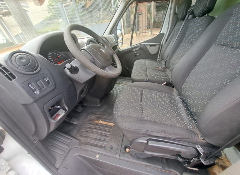 Renault MASTER 2.3 DCI CHASSI CABINE L2H1 16V DIESEL 2P MANUAL 2014/2015 CAMINHÕES & CAMIONETAS PASSO FUNDO / Carros no Vale Renault MASTER 2.3 DCI CHASSI CABINE L2H1 16V DIESEL 2P MANUAL 2014/2015 CAMINHÕES & CAMIONETAS PASSO FUNDO / Carros no Vale