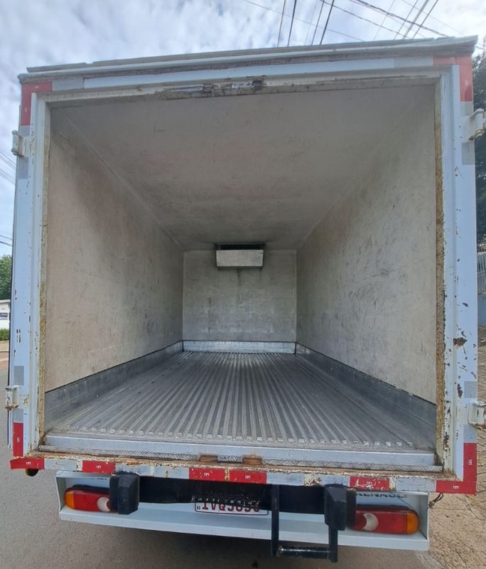 Renault MASTER 2.3 DCI CHASSI CABINE L2H1 16V DIESEL 2P MANUAL 2014/2015 CAMINHÕES & CAMIONETAS PASSO FUNDO / Carros no Vale Renault MASTER 2.3 DCI CHASSI CABINE L2H1 16V DIESEL 2P MANUAL 2014/2015 CAMINHÕES & CAMIONETAS PASSO FUNDO / Carros no Vale
