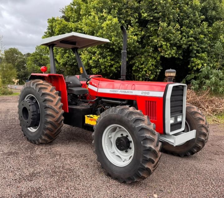 Trator Trator Massey Ferguson 296 4×4 1989/1989 CAMINHÕES & CAMIONETAS PASSO FUNDO / Carros no Vale