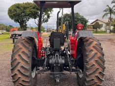 Trator Trator Massey Ferguson 296 4×4 1989/1989 CAMINHÕES & CAMIONETAS PASSO FUNDO / Carros no Vale