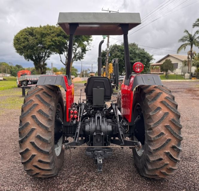 Trator Trator Massey Ferguson 296 4×4 1989/1989 CAMINHÕES & CAMIONETAS PASSO FUNDO / Carros no Vale