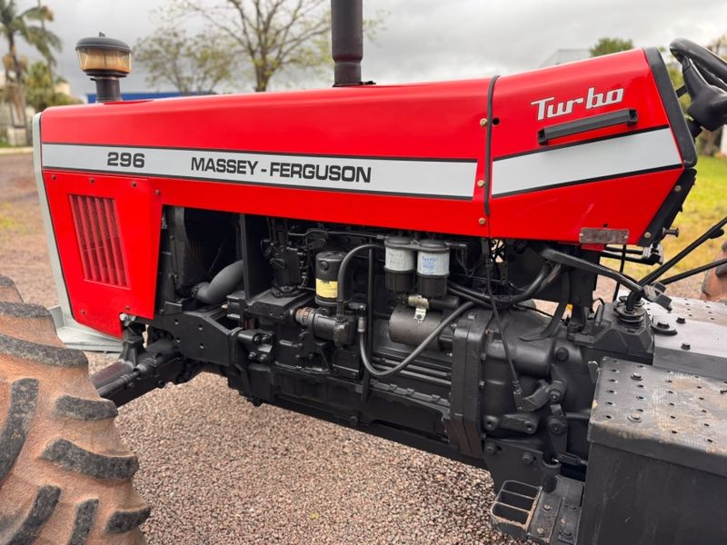 Trator Trator Massey Ferguson 296 4×4 1989/1989 CAMINHÕES & CAMIONETAS PASSO FUNDO / Carros no Vale