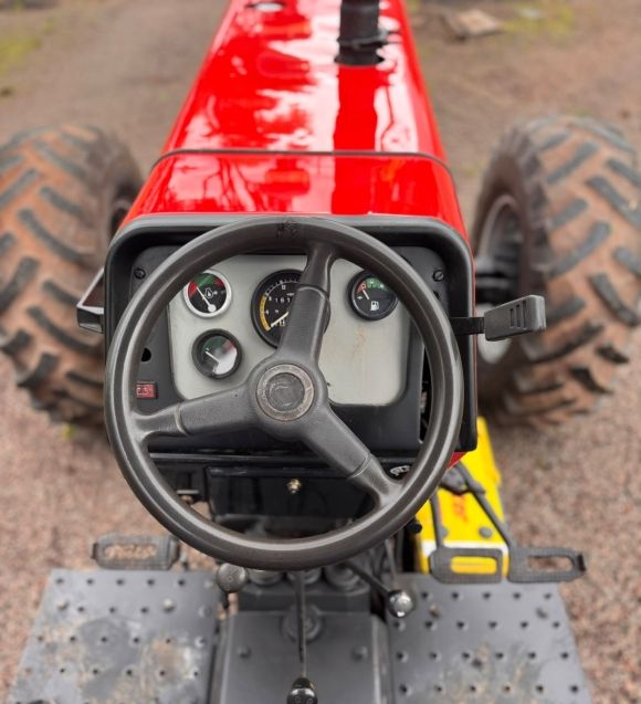 Trator Trator Massey Ferguson 296 4×4 1989/1989 CAMINHÕES & CAMIONETAS PASSO FUNDO / Carros no Vale