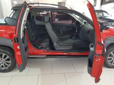 Fiat STRADA 1.8 MPI ADVENTURE CD 16V FLEX 3P MANUAL 2015/2015 ADVANT AUTOMÓVEIS CAXIAS DO SUL / Carros no Vale