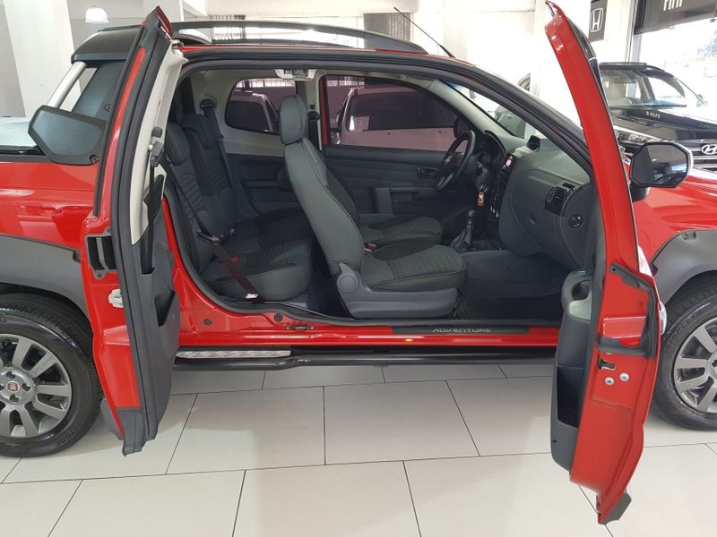 Fiat STRADA 1.8 MPI ADVENTURE CD 16V FLEX 3P MANUAL 2015/2015 ADVANT AUTOMÓVEIS CAXIAS DO SUL / Carros no Vale Fiat STRADA 1.8 MPI ADVENTURE CD 16V FLEX 3P MANUAL 2015/2015 ADVANT AUTOMÓVEIS CAXIAS DO SUL / Carros no Vale