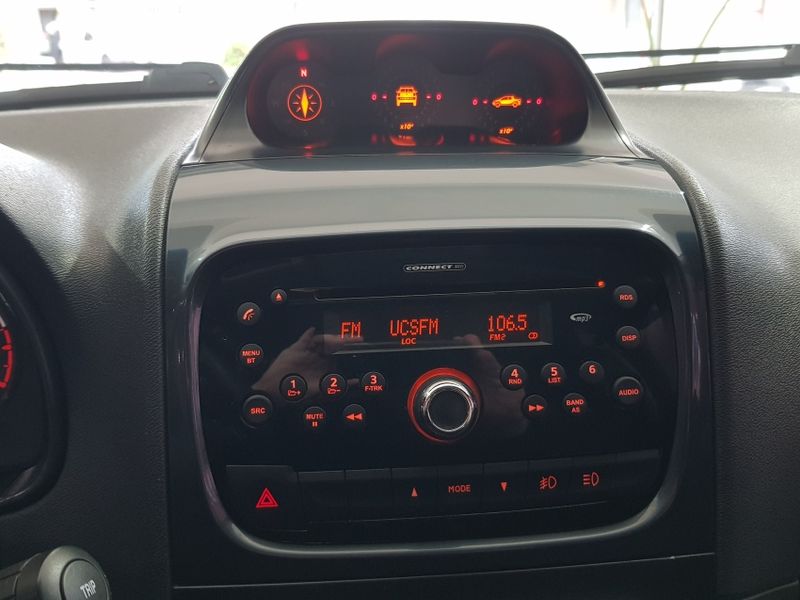Fiat STRADA 1.8 MPI ADVENTURE CD 16V FLEX 3P MANUAL 2015/2015 ADVANT AUTOMÓVEIS CAXIAS DO SUL / Carros no Vale Fiat STRADA 1.8 MPI ADVENTURE CD 16V FLEX 3P MANUAL 2015/2015 ADVANT AUTOMÓVEIS CAXIAS DO SUL / Carros no Vale