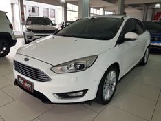 Ford FOCUS 2.0 TITANIUM PLUS FASTBACK 16V FLEX 4P POWERSHIFT 2017/2018 ADVANT AUTOMÓVEIS CAXIAS DO SUL / Carros no Vale