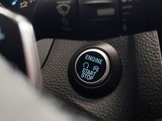 Ford FOCUS 2.0 TITANIUM PLUS FASTBACK 16V FLEX 4P POWERSHIFT 2017/2018 ADVANT AUTOMÓVEIS CAXIAS DO SUL / Carros no Vale