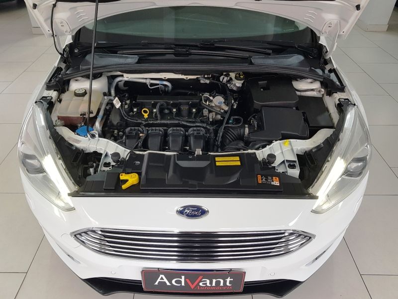 Ford FOCUS 2.0 TITANIUM PLUS FASTBACK 16V FLEX 4P POWERSHIFT 2017/2018 ADVANT AUTOMÓVEIS CAXIAS DO SUL / Carros no Vale Ford FOCUS 2.0 TITANIUM PLUS FASTBACK 16V FLEX 4P POWERSHIFT 2017/2018 ADVANT AUTOMÓVEIS CAXIAS DO SUL / Carros no Vale