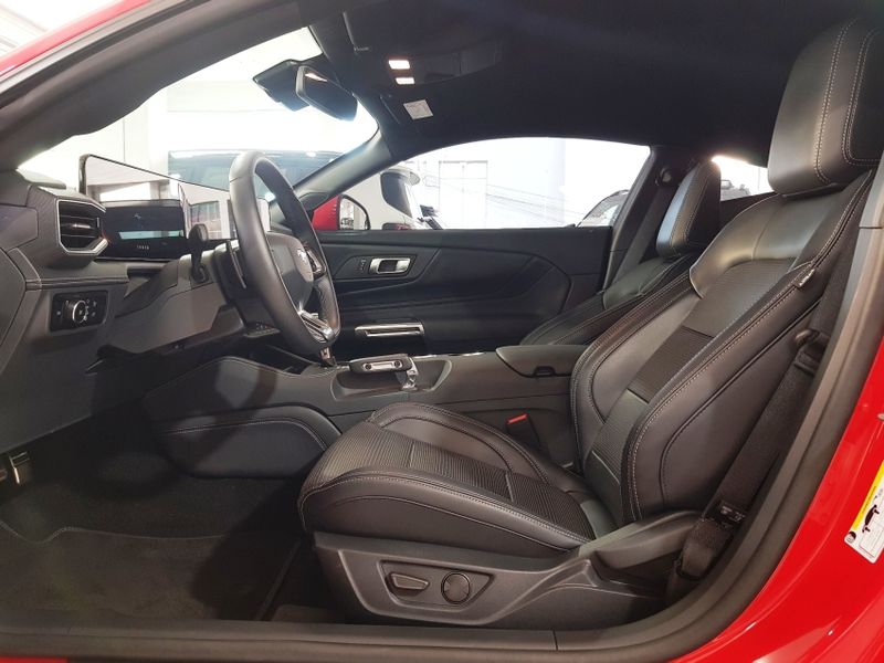 Ford MUSTANG 5.0 V8 GASOLINA GT PERFORMANCE SELECTSHIFT 2024/2024 ADVANT AUTOMÓVEIS CAXIAS DO SUL / Carros no Vale