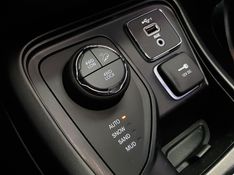 JEEP COMPASS 2.0 16V DIESEL S 4X4 AUTOMÁTICO 2020/2021 ADVANT AUTOMÓVEIS CAXIAS DO SUL / Carros no Vale