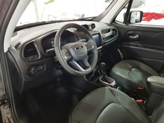 JEEP RENEGADE 1.3 T270 TURBO FLEX LONGITUDE AT6 2023/2024 ADVANT AUTOMÓVEIS CAXIAS DO SUL / Carros no Vale