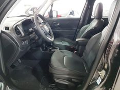 JEEP RENEGADE 1.3 T270 TURBO FLEX LONGITUDE AT6 2023/2024 ADVANT AUTOMÓVEIS CAXIAS DO SUL / Carros no Vale