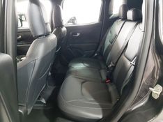 JEEP RENEGADE 1.3 T270 TURBO FLEX LONGITUDE AT6 2023/2024 ADVANT AUTOMÓVEIS CAXIAS DO SUL / Carros no Vale
