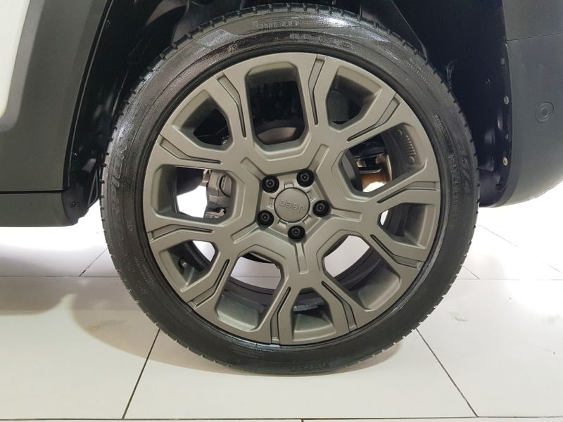 JEEP RENEGADE 1.3 T270 TURBO FLEX S 4X4 AT9 2022/2022 ADVANT AUTOMÓVEIS CAXIAS DO SUL / Carros no Vale JEEP RENEGADE 1.3 T270 TURBO FLEX S 4X4 AT9 2022/2022 ADVANT AUTOMÓVEIS CAXIAS DO SUL / Carros no Vale