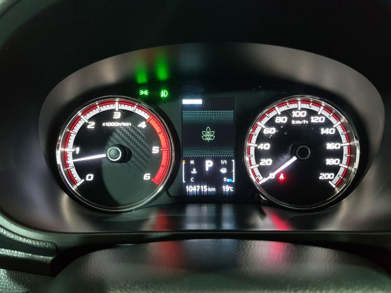 Mitsubishi L200 TRITON 2.4 16V TURBO DIESEL SPORT HPE-S CD 4P 4X4 AUTOMÁTICO 2021/2022 ADVANT AUTOMÓVEIS CAXIAS DO SUL / Carros no Vale