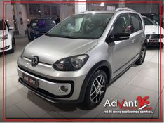 Volkswagen CROSS UP 1.0 TSI 12V FLEX 4P MANUAL 2016/2017 ADVANT AUTOMÓVEIS CAXIAS DO SUL / Carros no Vale