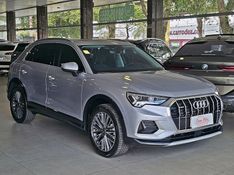 Audi Q3 2.0 40 TFSI GASOLINA PERFORMANCE BLACK QUATTRO TIPTRONIC 2023/2024 CARRO DEZ NOVO HAMBURGO / Carros no Vale