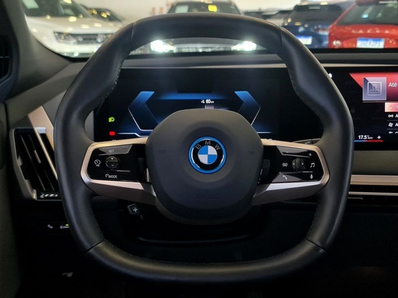 BMW IX ELÉTRICO XDRIVE40 2022/2023 CARRO DEZ NOVO HAMBURGO / Carros no Vale BMW IX ELÉTRICO XDRIVE40 2022/2023 CARRO DEZ NOVO HAMBURGO / Carros no Vale