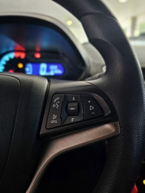 Chevrolet PRISMA 1.0 MPFI LT 8V FLEX 4P MANUAL 2016/2016 CARRO DEZ NOVO HAMBURGO / Carros no Vale