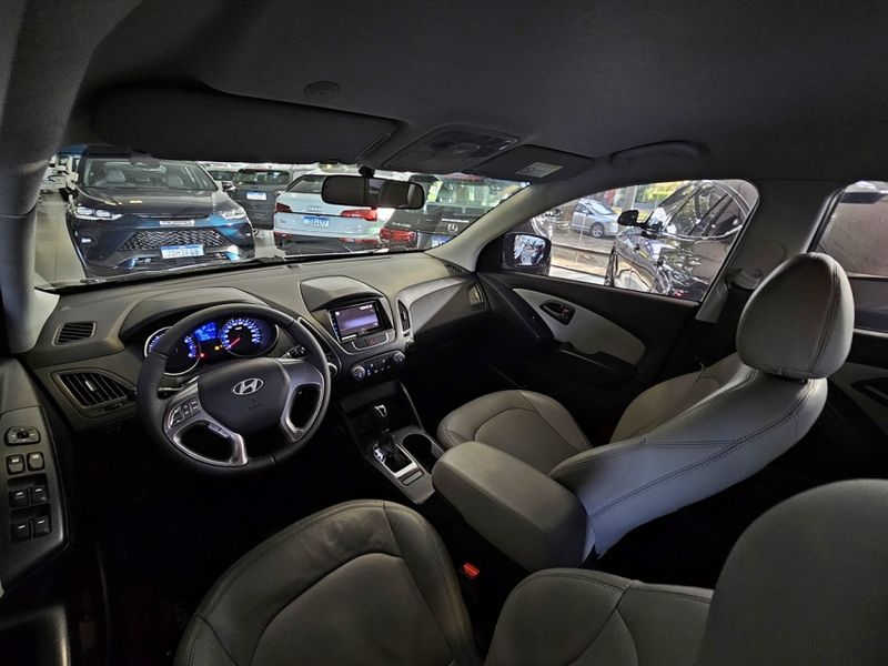 Hyundai IX35 2.0 MPFI 16V FLEX 4P AUTOMÁTICO 2019/2020 CARRO DEZ NOVO HAMBURGO / Carros no Vale Hyundai IX35 2.0 MPFI 16V FLEX 4P AUTOMÁTICO 2019/2020 CARRO DEZ NOVO HAMBURGO / Carros no Vale