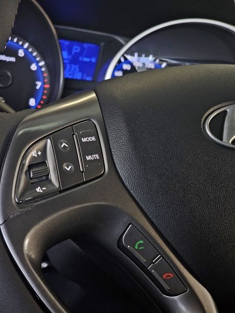 Hyundai IX35 2.0 MPFI 16V FLEX 4P AUTOMÁTICO 2019/2020 CARRO DEZ NOVO HAMBURGO / Carros no Vale Hyundai IX35 2.0 MPFI 16V FLEX 4P AUTOMÁTICO 2019/2020 CARRO DEZ NOVO HAMBURGO / Carros no Vale