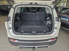 JEEP COMMANDER 1.3 T270 TURBO FLEX LIMITED AT6 2023/2024 CARRO DEZ NOVO HAMBURGO / Carros no Vale