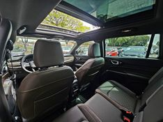 JEEP COMMANDER 1.3 T270 TURBO FLEX OVERLAND AT6 2024/2025 CARRO DEZ NOVO HAMBURGO / Carros no Vale