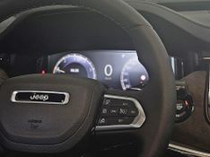 JEEP COMMANDER 1.3 T270 TURBO FLEX OVERLAND AT6 2024/2024 CARRO DEZ NOVO HAMBURGO / Carros no Vale