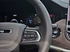 JEEP COMMANDER 1.3 T270 TURBO FLEX OVERLAND AT6 2024/2025 CARRO DEZ NOVO HAMBURGO / Carros no Vale