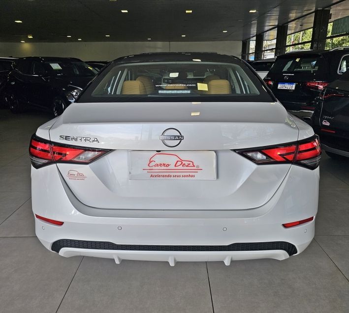 Nissan SENTRA 2.0 16V GASOLINA EXCLUSIVE XTRONIC 2024/2025 CARRO DEZ NOVO HAMBURGO / Carros no Vale