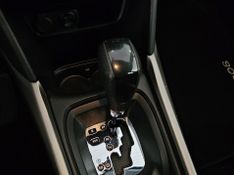 Peugeot 2008 1.6 16V FLEX ALLURE 4P AUTOMÁTICO 2017/2017 CARRO DEZ NOVO HAMBURGO / Carros no Vale