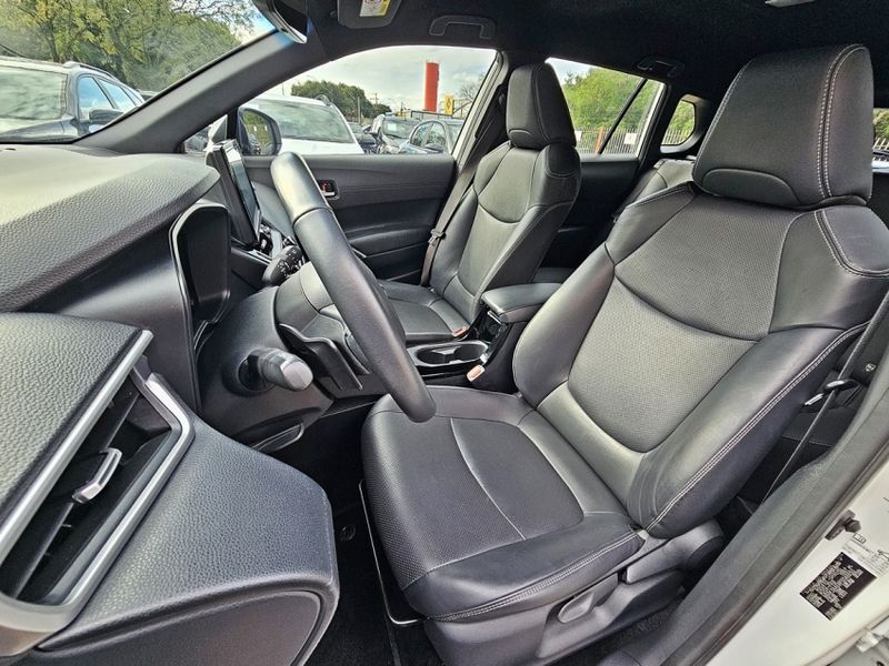 Toyota COROLLA CROSS 2.0 VVT-IE FLEX XRE DIRECT SHIFT 2022/2023 CARRO DEZ NOVO HAMBURGO / Carros no Vale Toyota COROLLA CROSS 2.0 VVT-IE FLEX XRE DIRECT SHIFT 2022/2023 CARRO DEZ NOVO HAMBURGO / Carros no Vale