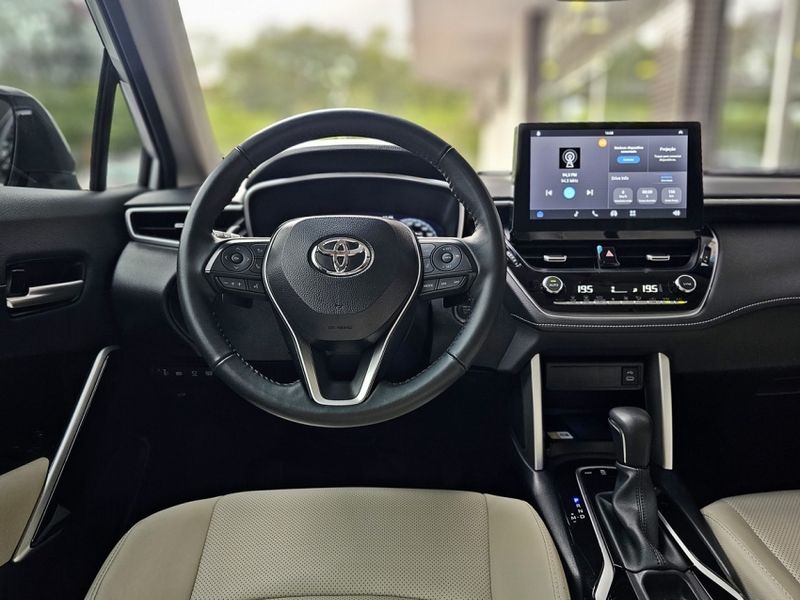 Toyota COROLLA CROSS 2.0 VVT-IE FLEX XRX DIRECT SHIFT 2025/2026 CARRO DEZ NOVO HAMBURGO / Carros no Vale