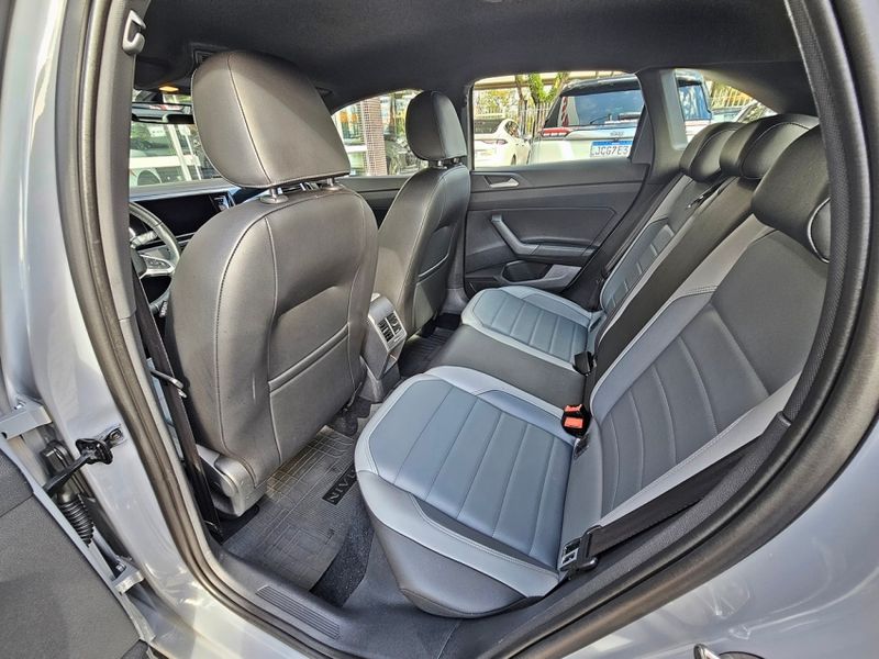 Volkswagen NIVUS 1.0 200 TSI TOTAL FLEX HIGHLINE AUTOMÁTICO 2021/2021 CARRO DEZ NOVO HAMBURGO / Carros no Vale Volkswagen NIVUS 1.0 200 TSI TOTAL FLEX HIGHLINE AUTOMÁTICO 2021/2021 CARRO DEZ NOVO HAMBURGO / Carros no Vale