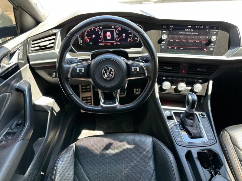 Volkswagen JETTA 2.0 350 TSI GASOLINA GLI DSG 2019/2019 CARRO AUTOMARCAS CAXIAS DO SUL / Carros no Vale Volkswagen JETTA 2.0 350 TSI GASOLINA GLI DSG 2019/2019 CARRO AUTOMARCAS CAXIAS DO SUL / Carros no Vale