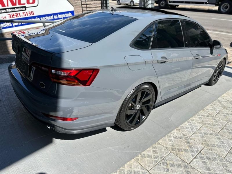 Volkswagen JETTA 2.0 350 TSI GASOLINA GLI DSG 2019/2019 CARRO AUTOMARCAS CAXIAS DO SUL / Carros no Vale Volkswagen JETTA 2.0 350 TSI GASOLINA GLI DSG 2019/2019 CARRO AUTOMARCAS CAXIAS DO SUL / Carros no Vale
