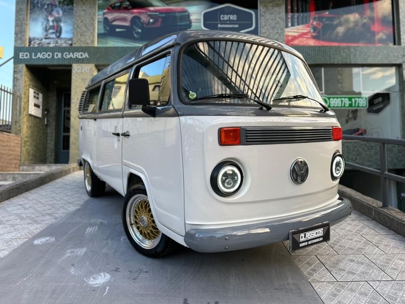 Volkswagen KOMBI 1.6 MI STD LOTAÇÃO 8V GASOLINA 3P MANUAL 2003/2003 CARRO AUTOMARCAS CAXIAS DO SUL / Carros no Vale Volkswagen KOMBI 1.6 MI STD LOTAÇÃO 8V GASOLINA 3P MANUAL 2003/2003 CARRO AUTOMARCAS CAXIAS DO SUL / Carros no Vale