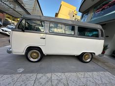 Volkswagen KOMBI 1.6 MI STD LOTAÇÃO 8V GASOLINA 3P MANUAL 2003/2003 CARRO AUTOMARCAS CAXIAS DO SUL / Carros no Vale