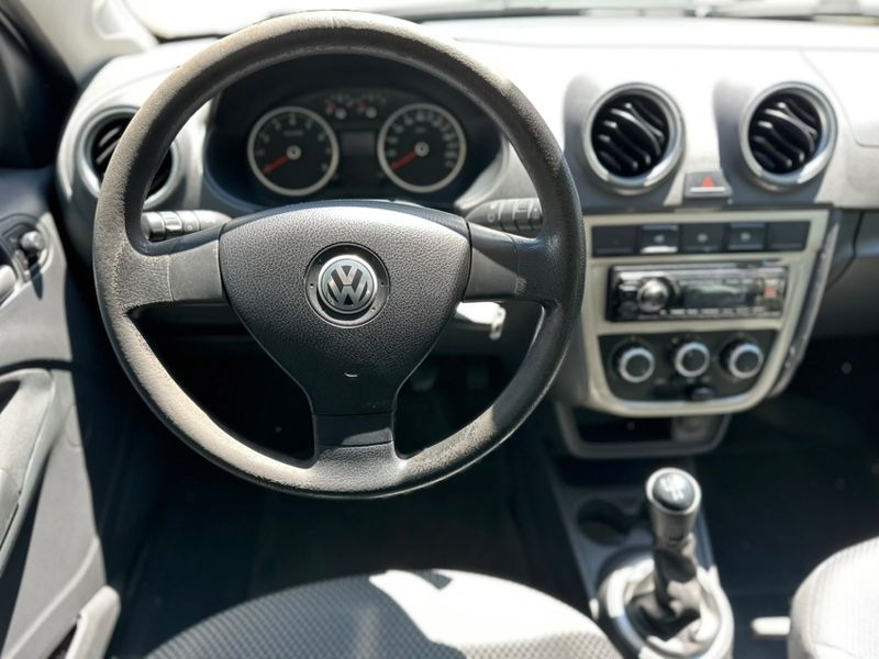 Volkswagen VOYAGE 1.6 MI 8V FLEX 4P MANUAL 2012/2013 CARRO AUTOMARCAS CAXIAS DO SUL / Carros no Vale Volkswagen VOYAGE 1.6 MI 8V FLEX 4P MANUAL 2012/2013 CARRO AUTOMARCAS CAXIAS DO SUL / Carros no Vale