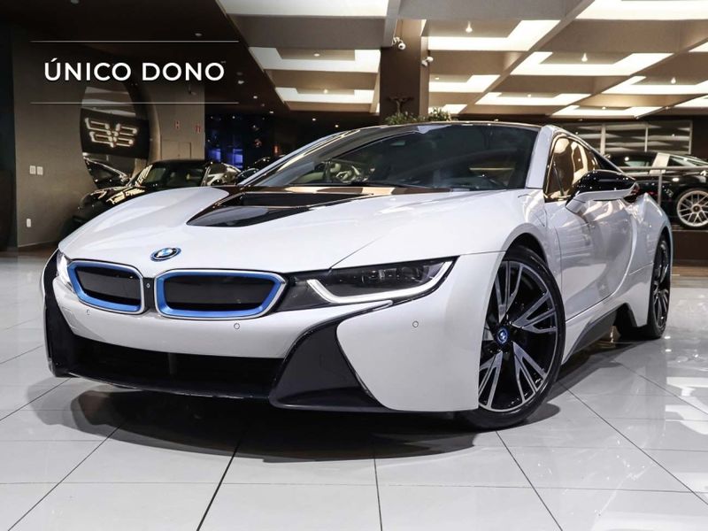 BMW I8 1.5 12V HYBRID EDRIVE AUTOMÁTICO 2014/2015 VIA BELLA VEÍCULOS ESPECIAIS CAXIAS DO SUL / Carros no Vale