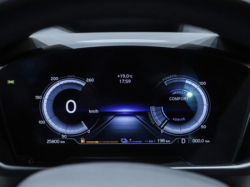 BMW I8 1.5 12V HYBRID EDRIVE AUTOMÁTICO 2014/2015 VIA BELLA VEÍCULOS ESPECIAIS CAXIAS DO SUL / Carros no Vale