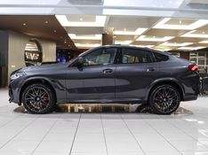 BMW X6 4.4 V8 BITURBO GASOLINA M COMPETITION AUTOMÁTICO 2022/2023 VIA BELLA VEÍCULOS ESPECIAIS CAXIAS DO SUL / Carros no Vale