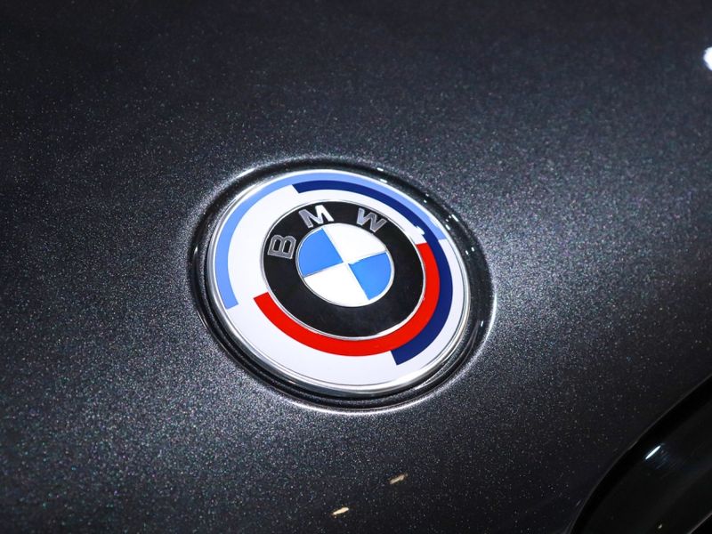 BMW X6 4.4 V8 BITURBO GASOLINA M COMPETITION AUTOMÁTICO 2022/2023 VIA BELLA VEÍCULOS ESPECIAIS CAXIAS DO SUL / Carros no Vale BMW X6 4.4 V8 BITURBO GASOLINA M COMPETITION AUTOMÁTICO 2022/2023 VIA BELLA VEÍCULOS ESPECIAIS CAXIAS DO SUL / Carros no Vale